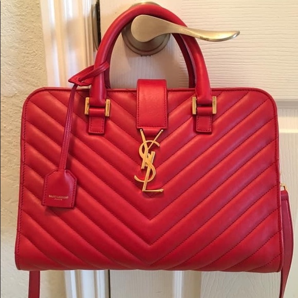 Saint Laurent Monogram Cabas in Red Chevron - Picture 2 of 2